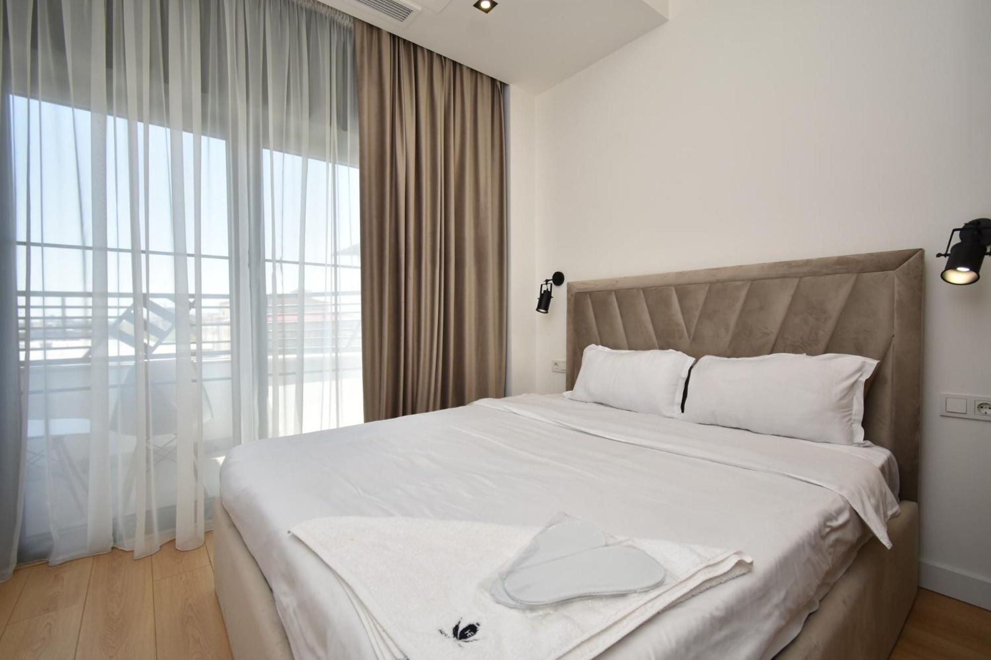 Aparthotel Aygestan Plaza à Erévan Extérieur photo