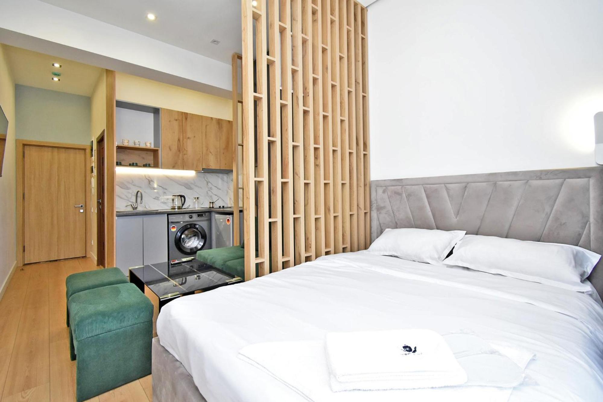 Aparthotel Aygestan Plaza à Erévan Extérieur photo